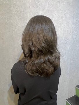 ウィスプ 赤羽店(wisp) 軽やかな動きを出す大人のパーマスタイル 髪質改善Tr冬カラー#1