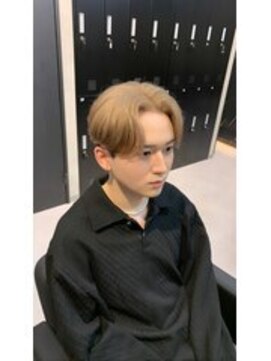 アッドバイケーツー 心斎橋(add by k-two Men's) センターパート/ミルクティーベージュ