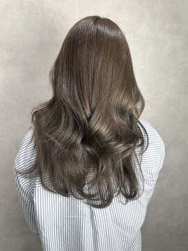 ルノン(LUNON) ホワイトグレージュミニウルフチェリーブラウンデジタルパーマ