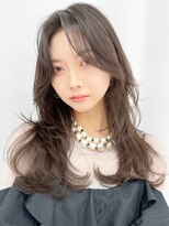 アイティーバイアルバム 松戸店(IT by ALBUM)&nbsp;顔周りレイヤーロングオリーブベージュグレージュ_F30022