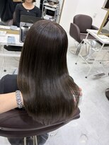 アイズ 横浜(IS)&nbsp;【KAZUKI指名】縮毛矯正×オリーブグレージュ♪