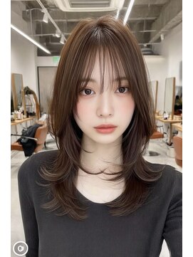 ノイエ 原宿 北参道(NoIE) ミディアムレイヤーココアブラウン透明感カラー韓国ヘア小顔