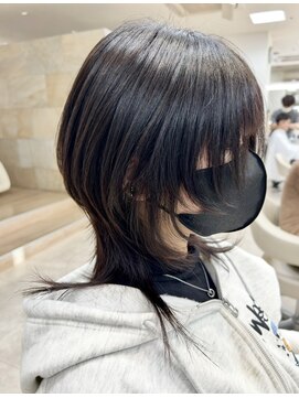 ケンジ 平塚ラスカ店(KENJE) ウルフレイヤー/レイヤーカット/顔周りレイヤー