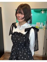 スリット(slit)&nbsp;小顔見せくびれショートボブ