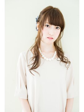 にしはら 美容室 ゆるふわハーフアップ☆