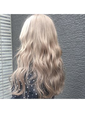 レガシーヘアーデザイン(Legacy hair design) 「ハイトーン×ミルクティーベージュ」