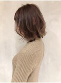 カーキアッシュレイヤーボブ_フリンジウェーブ_ba278841