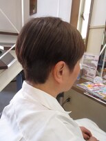 コアフィールフィス(COIFFURE fils)&nbsp;《見附　今町》大人ショート　すっきりくびれヘア