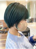 ちょい攻めカラーはエメラルドグリーン！　6/18