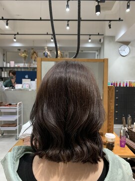 エル 横浜(eL) 艶感パープルグレージュカラー