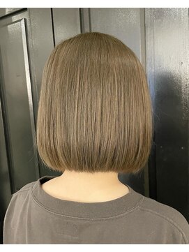 トラ バイ プティパ(Tora by petit pas) ハイトーンオリーブカラー