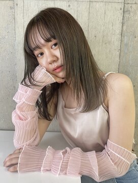 ラパンセベージュ(LA PENSEE BEIGE) LA PENSEE / beige 田川 / ストレートスタイル◎