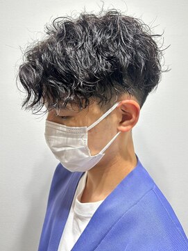 ニアウ 太田店(Niau) センターパートツイストスパイラルパーマツイストパーマメンズ