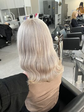 シェイロ(Cielro) 【ホワイトカラー/トリプルカラー】SAKI