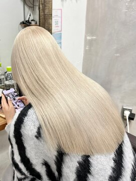 ロア 福岡天神本店(LORE) ダブルカラーベージュカラーケアブリーチカラーハイトーンカラー