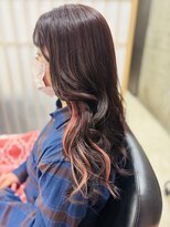 ヘアヴェローチェ(hair-veloce) 淡いピンクイヤリングカラー