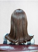 髪がぷるん！外はねスタイル