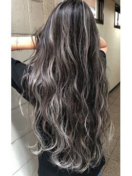 ローレル(Laurel) ハイライト