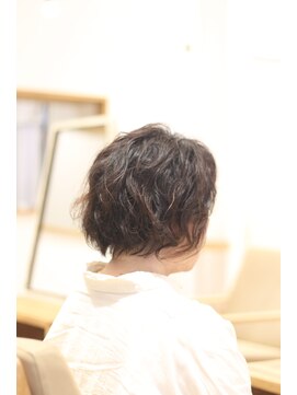 ポッシュ(poche) ウェーブボブ