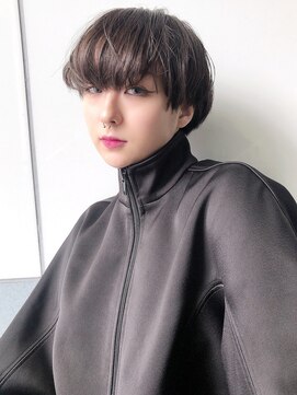 アイティー バイ アルバム 浦和店(IT by ALBUM) ふわショート_ハイライトカラーオリーブカラー37276