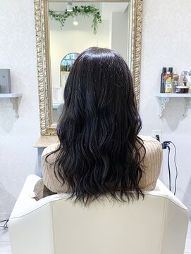 ラ ブランシュ 大宮(La Blanche) 黒染めはしない×就活カラー