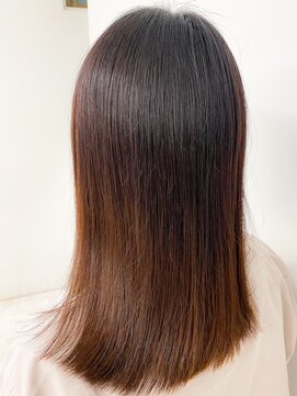 マーク 蕨西口(Marc) ブリーチベース×髪質改善ストレート