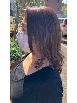 ビーワールド(B WORLD) 外国人風透明感カラー【藤枝/髪質改善/デザインカラー】