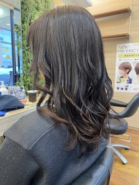 アローズソワン(HELLO'S SOIN) 扱いやすさ◎お家でも簡単に巻けるローレイヤー!