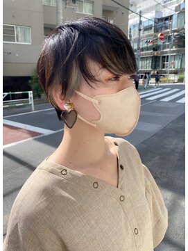 エウペ 渋谷(WEUPE) 斜めバング/グレージュカラー/デザインカラー/シルキーベージュ