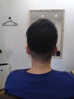 ユニ ヘアサロン イシグロ(yuni HAIRSALON ishiguro)&nbsp;オール横に流すスタイル