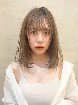 ニューヨークニューヨーク 京阪百貨店住道店(NYNY) 透明感のあるベージュカラーで垢抜けるAラインミディ