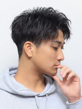 ドルクス 上野店(Dorcus) ソフトツイストスパイラル　アップバング　上野中央通り　理容室