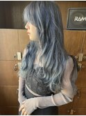 淡いブルージュ