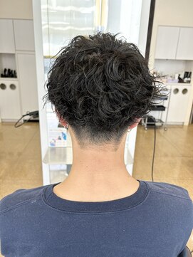 レッド(ReD) ツイストスパイラルパーマ