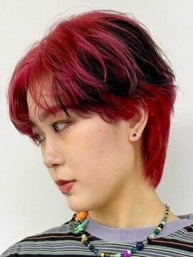 ウィコ 新宿(WICO) ブラックデザイン[新宿駅/ホワイトブロンド/イメチェン/美髪]