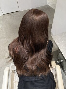 ローエ バイ デコ(Rohe by DECO) -Saki-ダブルカラーで透明感ブラウンベージュ