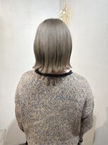 アイラス(I'LAS)&nbsp;【ERI】グレージュ/ハイトーン/ボブ/20代30代40代