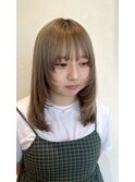 顔周りレイヤーが可愛い◎韓国風セミロング