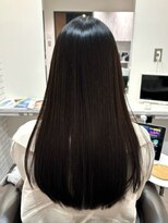 カミケンガレリア(kamiken. galleria)&nbsp;大人キレイ＊うる艶美髪ストレートロング【カミケンガレリア】