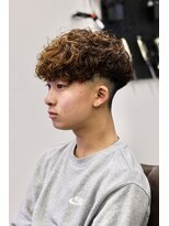 バタクラン(BATACLAN)&nbsp;スペインカール#メンズ#メンズカット#眉毛#バーバー#パーマ