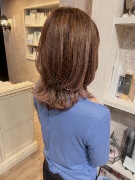キャアリー(Caary) 福山市美容室caaryマロンブラウン透明感レイヤーミディアム30代
