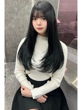 ランズ(LANDS) 顔周りレイヤーカット 【韓国ヘア 大阪 梅田】