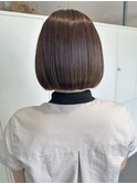 ぱつっとボブ