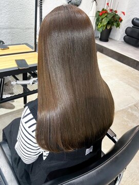 ピボット 北千住(PIVOT) オリーブカラー