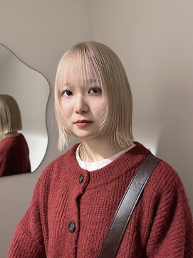 モニカ 栄店(MONIQA) ミルクティーベージュ