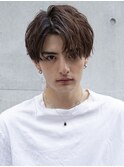 小久保styleフェザーパーマグレーブルーカラー刈り上げショート