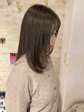 ブレス ヘアー clara店(Bless HAIR) 10代/20代/ミディアムレイヤー/ベージュカラー/透明感