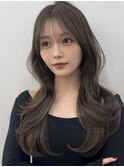 ナチュラルに決まるロングレイヤー