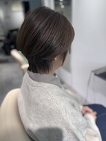 レヴリー(reverie)&nbsp;白髪ぼかしショートボブハイライトダブルカラー40代50代小顔