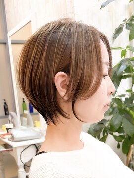 シシ 大宮(She 2.) ショート/ショートボブ/ショートカット/髪質改善/大宮/艶髪